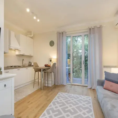 Near Historic Center And Lake Promenade * Baveno