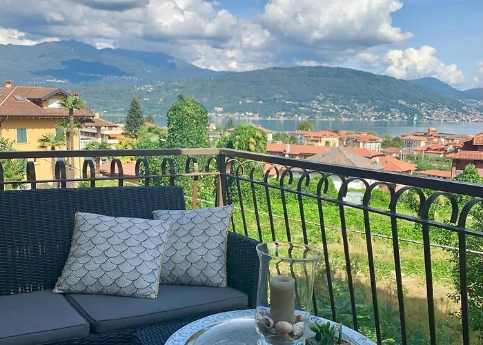 Сasa de vacaciones In With Maggiore Views Baveno