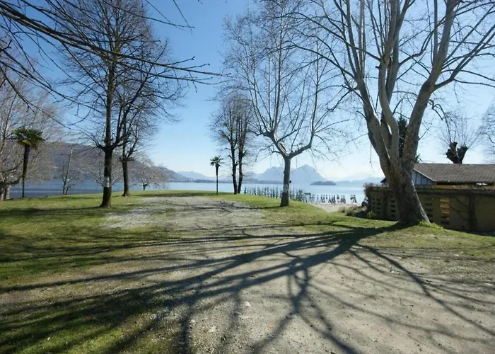 In With Maggiore Views Сasa de vacaciones Baveno
